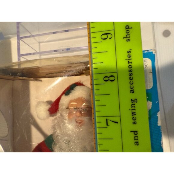 NIB Holiday Time Tennis Sport Santa Musical 1998 Christmas vintage collectable - Picture 10 of 11